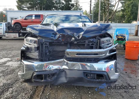 2022 Chevrolet Silverado Ltd K1500 Lt z USA, uszkodzony, nr VIN 3GCUYDED9NG178960